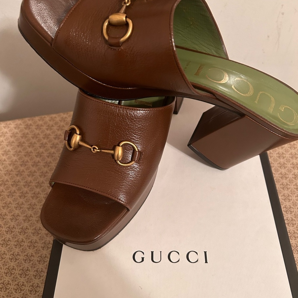 Gucci Clogs size 42( Authentic) - Picture 2 of 9